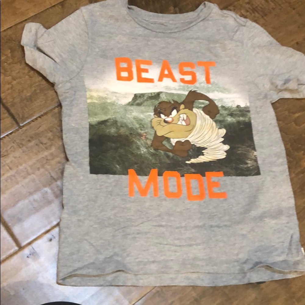 Looney tunes x gap collaboration Tasmanian devil
